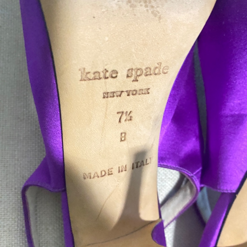 Heels - Picture 7 of 9